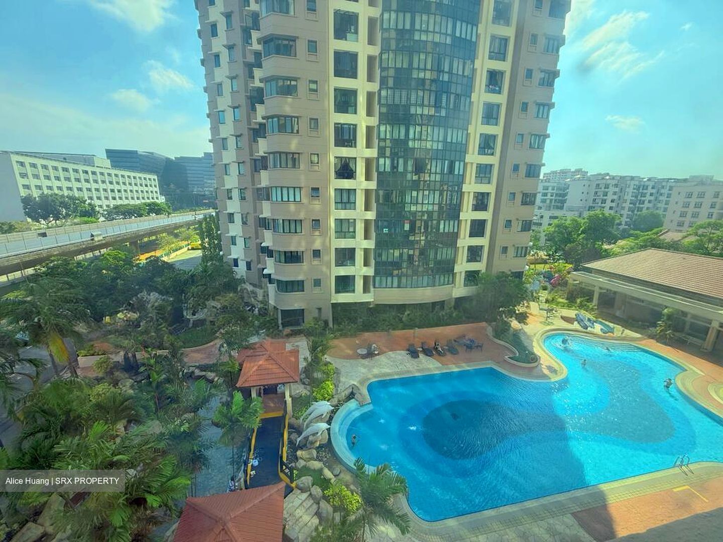 Simsville (D14), Condominium #525583891